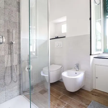 Casa Tra I Carueggi E Il Mare *